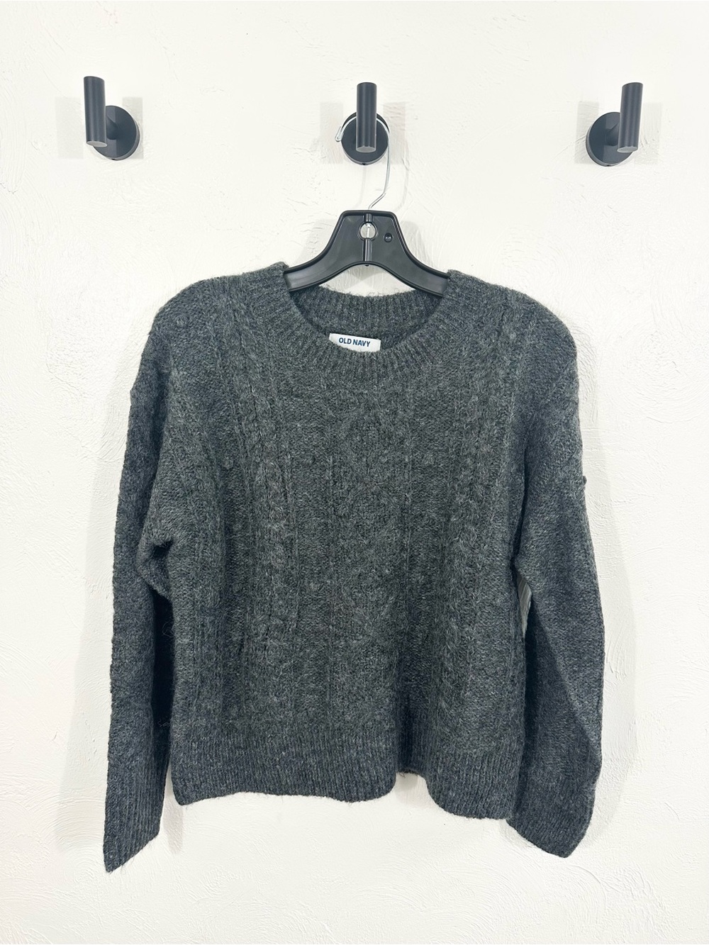 Old Navy Women’s Dark Charcoal Crewneck Sweater